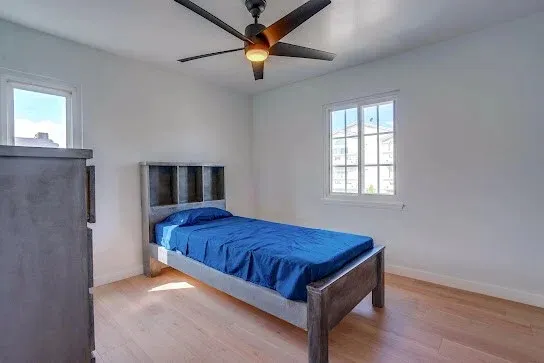 Bridges Recovery - Women's Sober Living Apartments in Los Angeles - Photo 3