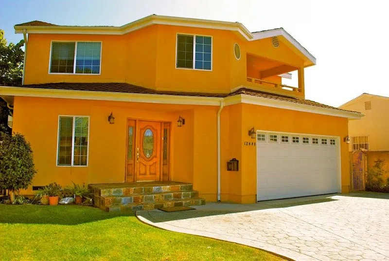 The Nook Sober Living in Los Angeles for Women - Photo 5