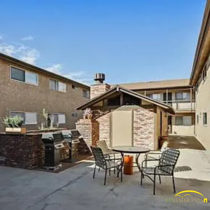 Eudaimonia Recovery Homes Sober Living - Los Angeles, CA - Photo 4