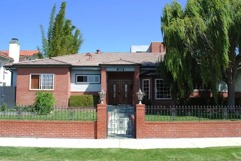 The Last House  - Photo 1